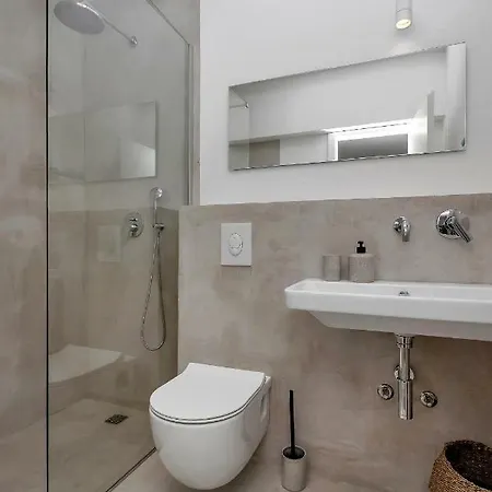 & Rica Guest house 3*